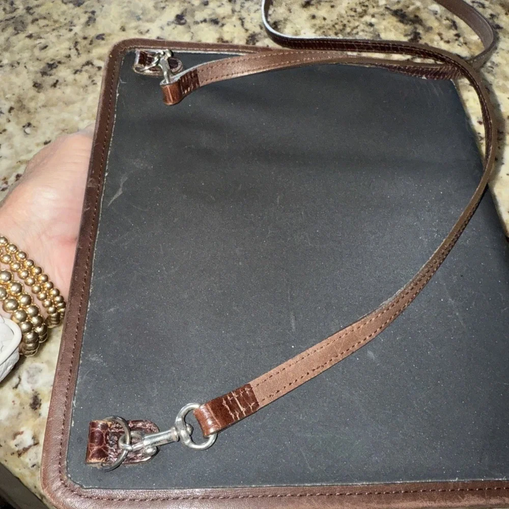 Brighton this leather